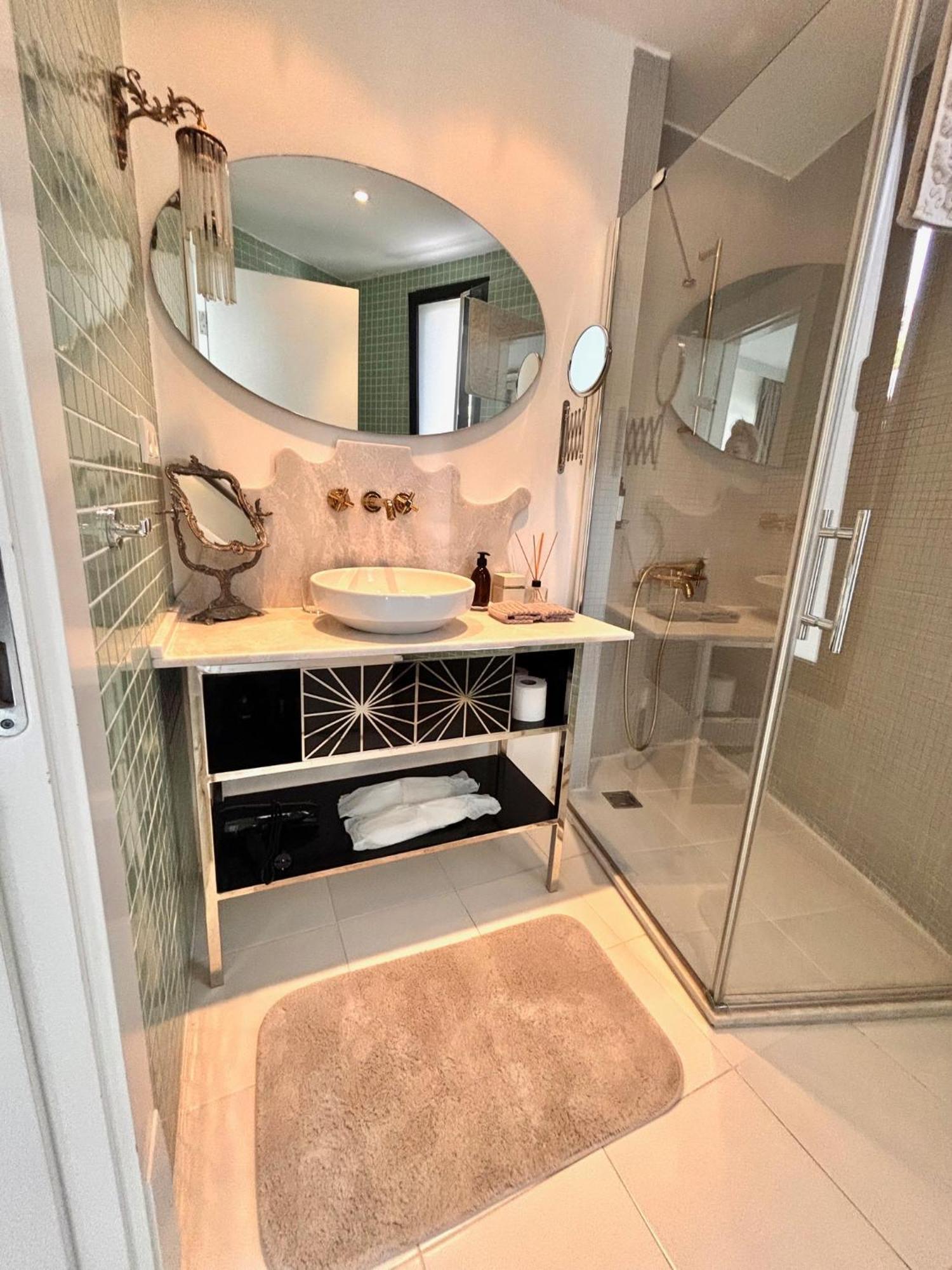 Sato Design Hotel Çeşme Kamer foto