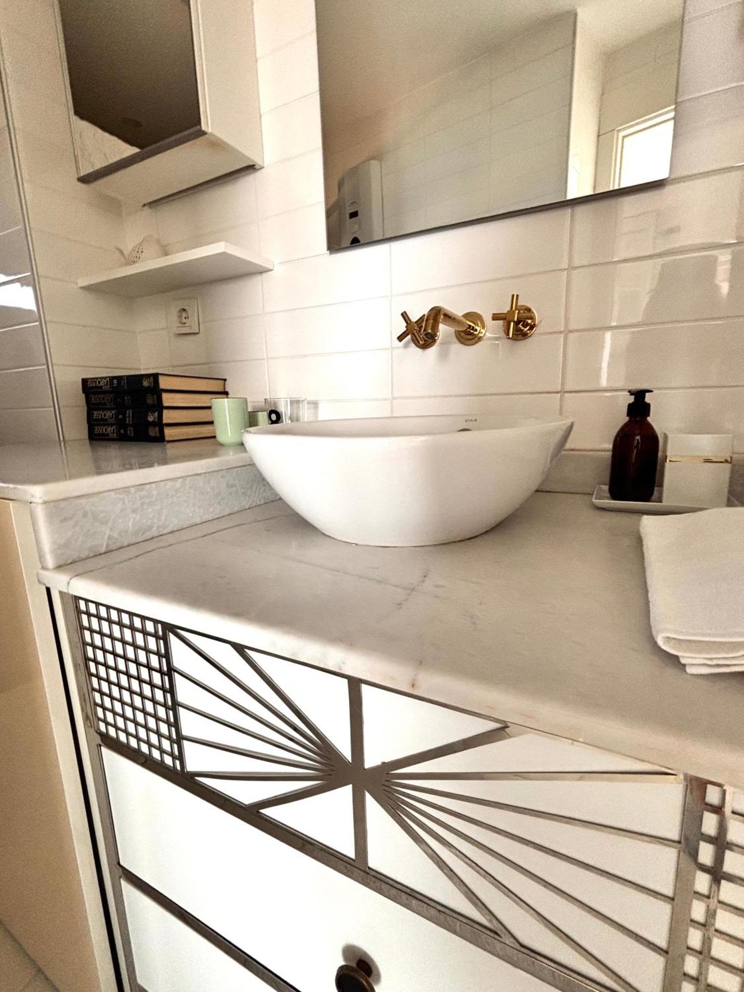 Sato Design Hotel Çeşme Kamer foto