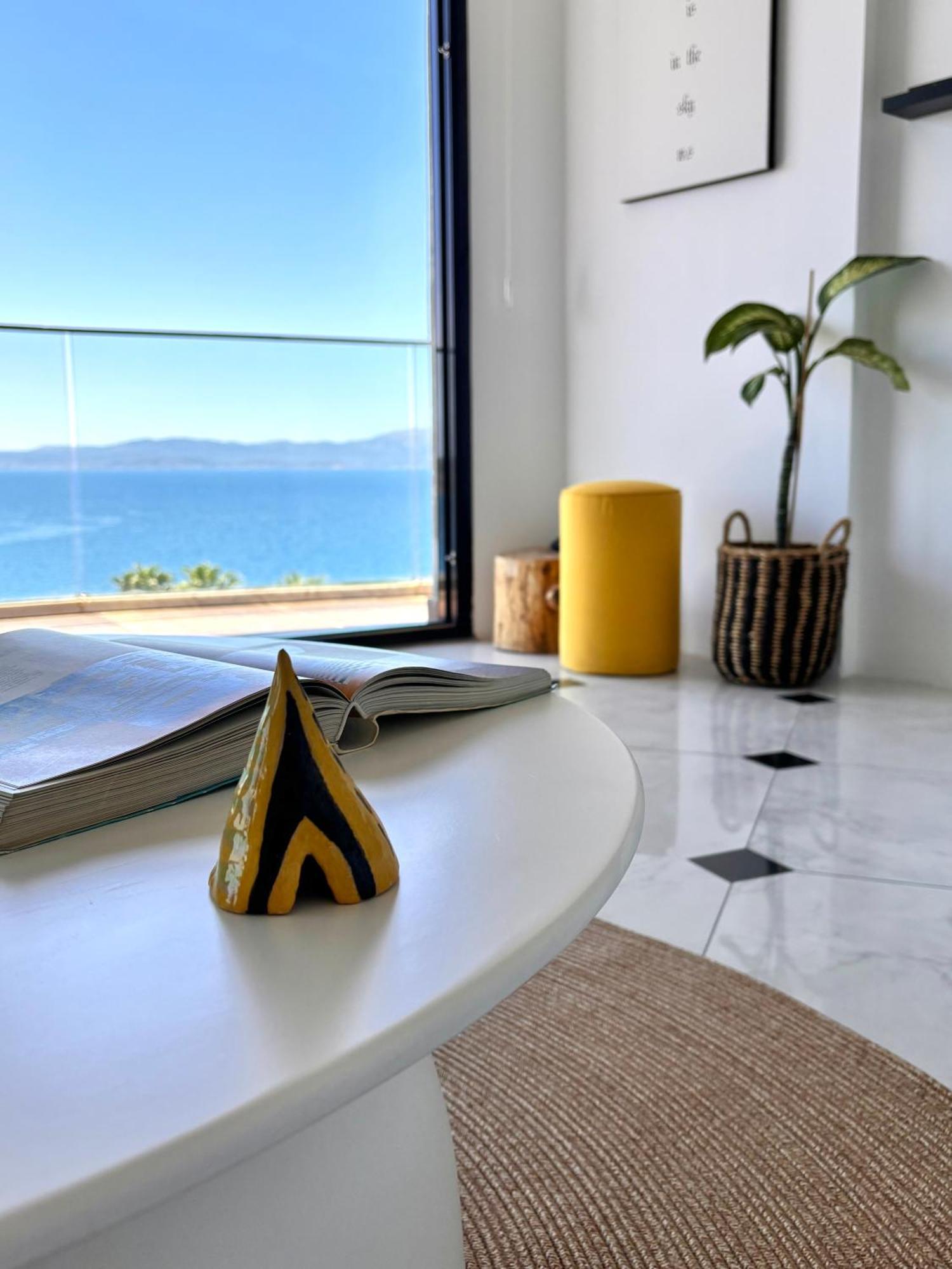 Sato Design Hotel Çeşme Kamer foto